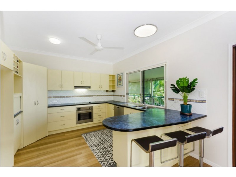 10 Kensington Court, Castle Hill QLD 4810