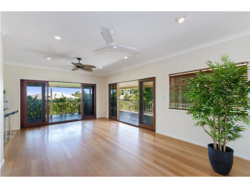 10 Kensington Court, Castle Hill QLD 4810