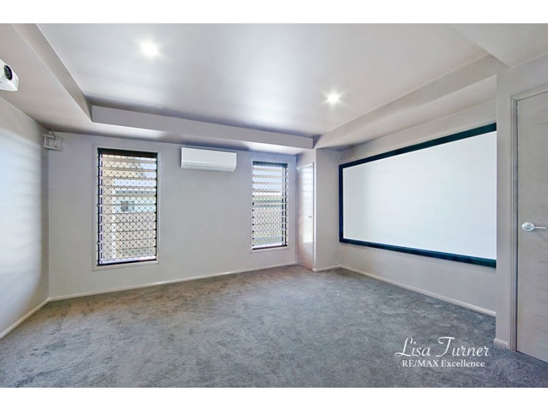 19 Marblewood Circuit, Mount Low QLD 4818