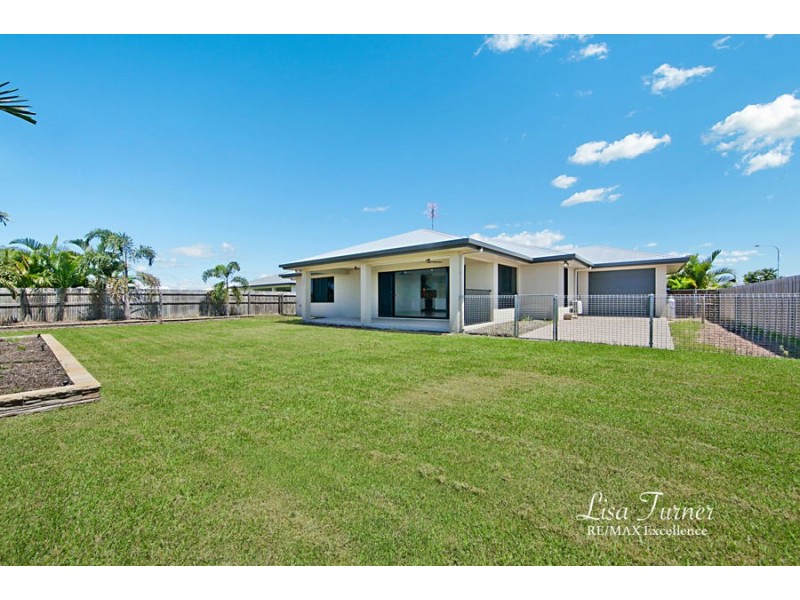 19 Marblewood Circuit, Mount Low QLD 4818