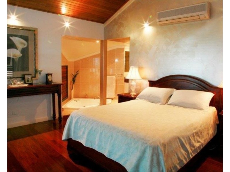 7 Cottesmore Crescent, Castle Hill QLD 4810