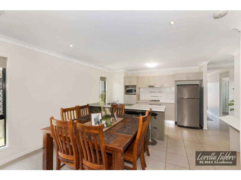 6 Waterton Court, Kirwan QLD 4817