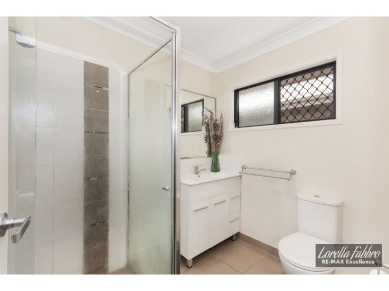 6 Waterton Court, Kirwan QLD 4817