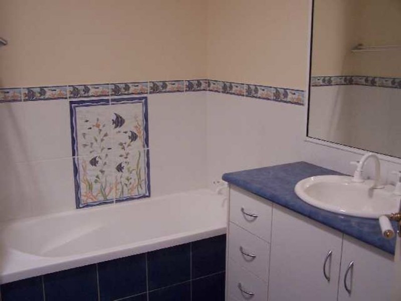 6 Hickory Court, Bushland Beach QLD 4818