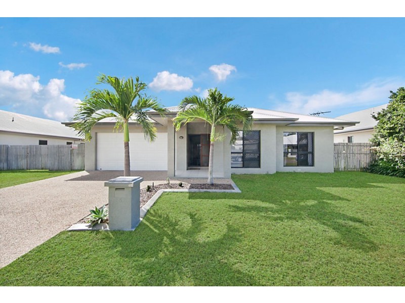 5 Ningaloo Crescent, Burdell QLD 4818