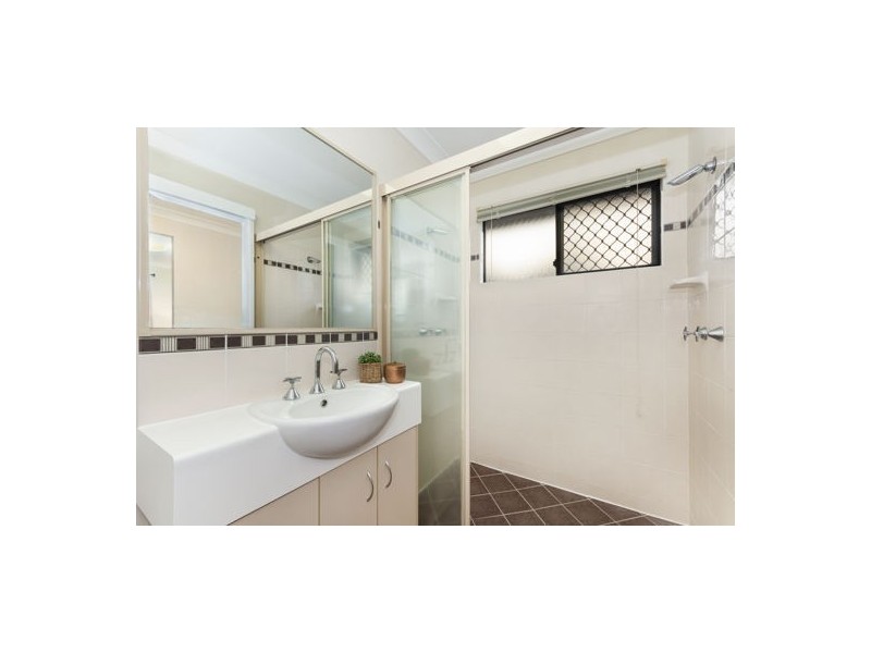 1 Langley Place, Kirwan QLD 4817