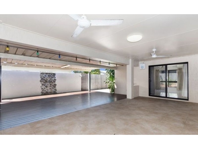 150 Daintree Drive, Bushland Beach QLD 4818