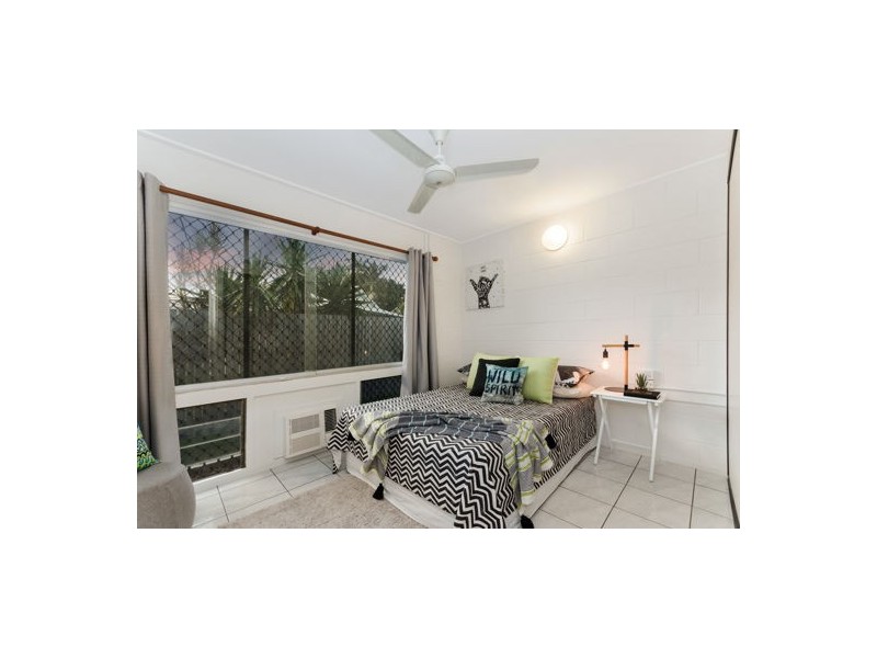 297 Charles Street, Heatley QLD 4814