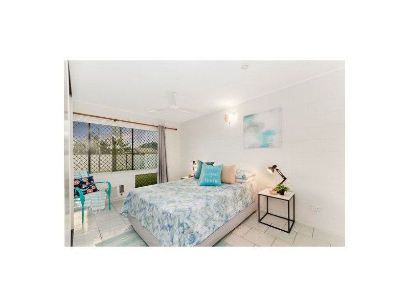 297 Charles Street, Heatley QLD 4814