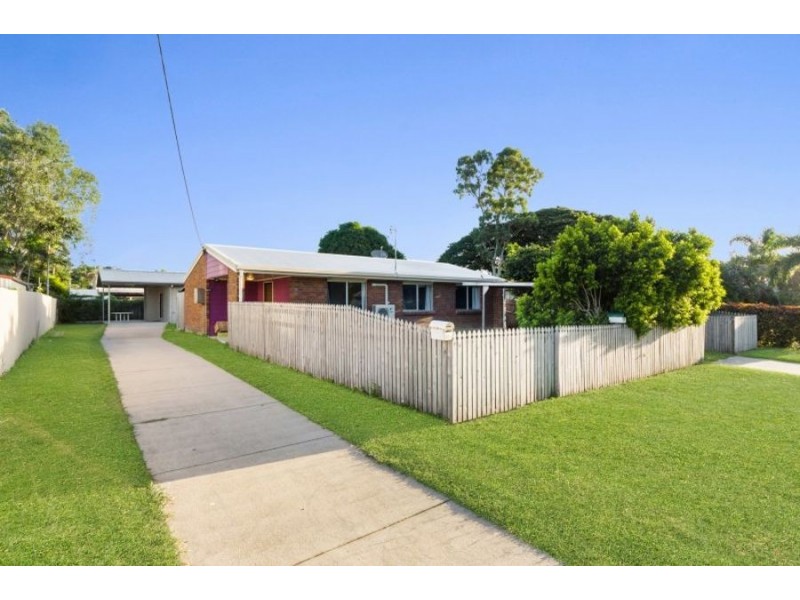 22 & 22a Pelican Avenue, Condon QLD 4815