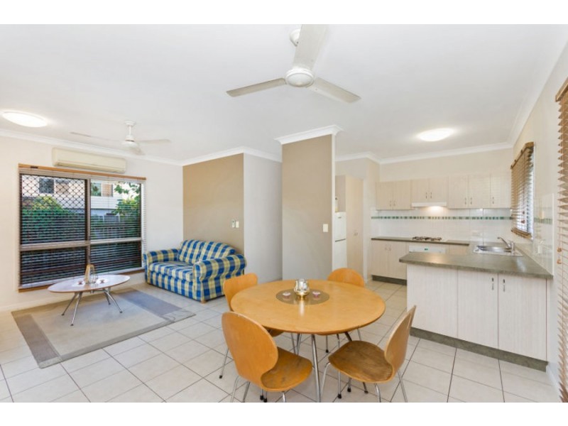 22 & 22a Pelican Avenue, Condon QLD 4815