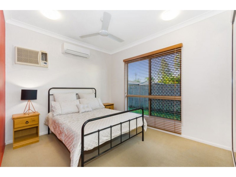 22 & 22a Pelican Avenue, Condon QLD 4815