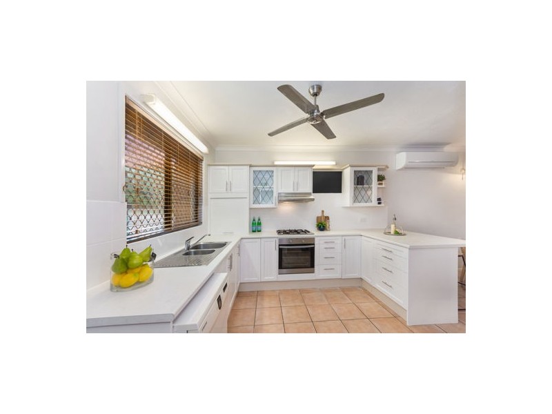 1/14 Rowland Street, North Ward QLD 4810