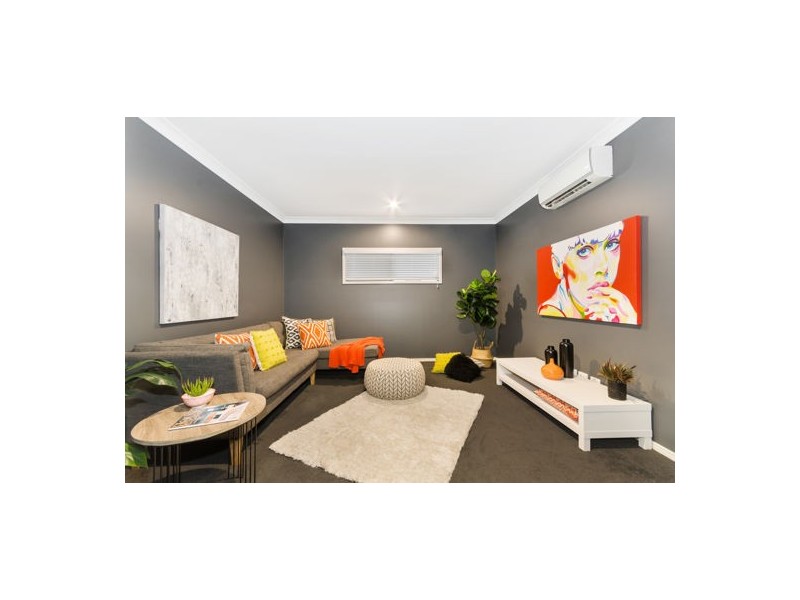 38 Poinsettia Drive, Bohle Plains QLD 4817