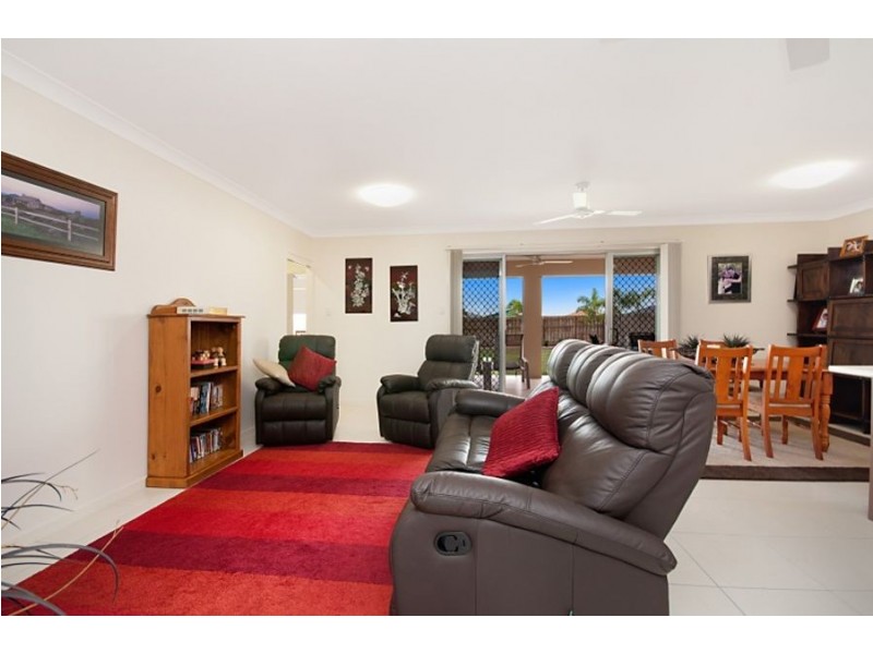 13 Apple Gum Avenue, Mount Low QLD 4818