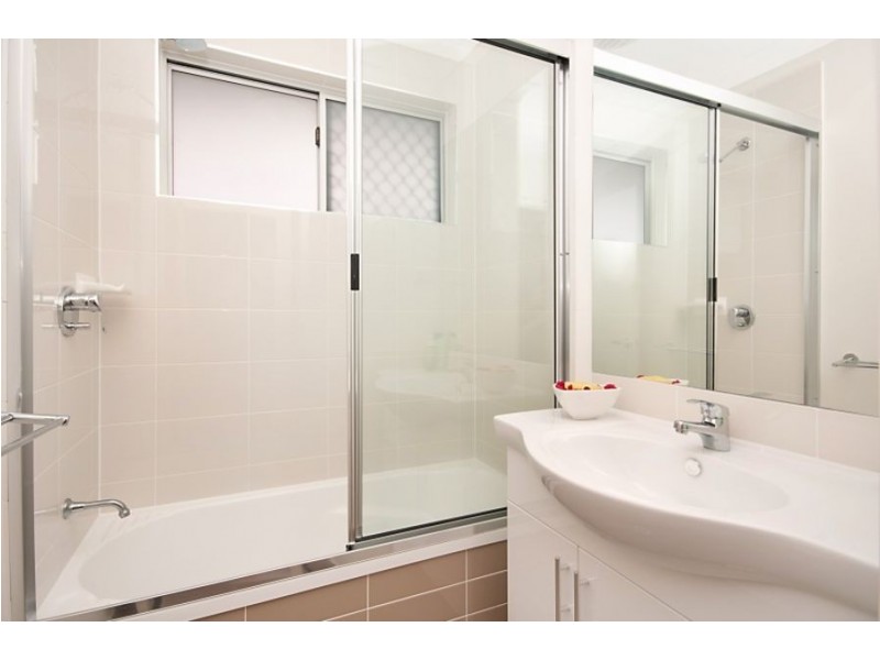 13 Apple Gum Avenue, Mount Low QLD 4818