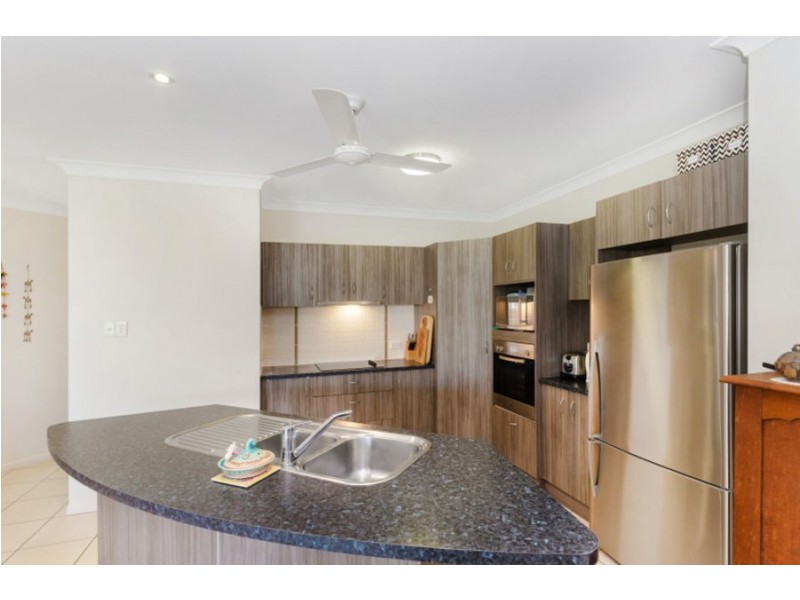 5 Platypus Street, Bushland Beach QLD 4818