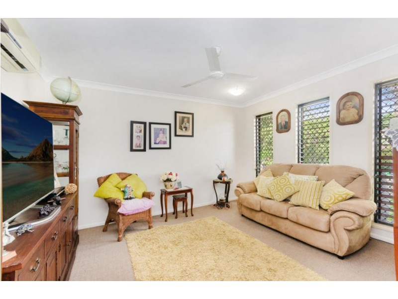 5 Platypus Street, Bushland Beach QLD 4818