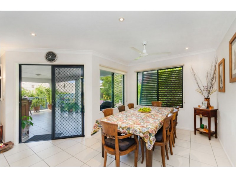 5 Platypus Street, Bushland Beach QLD 4818