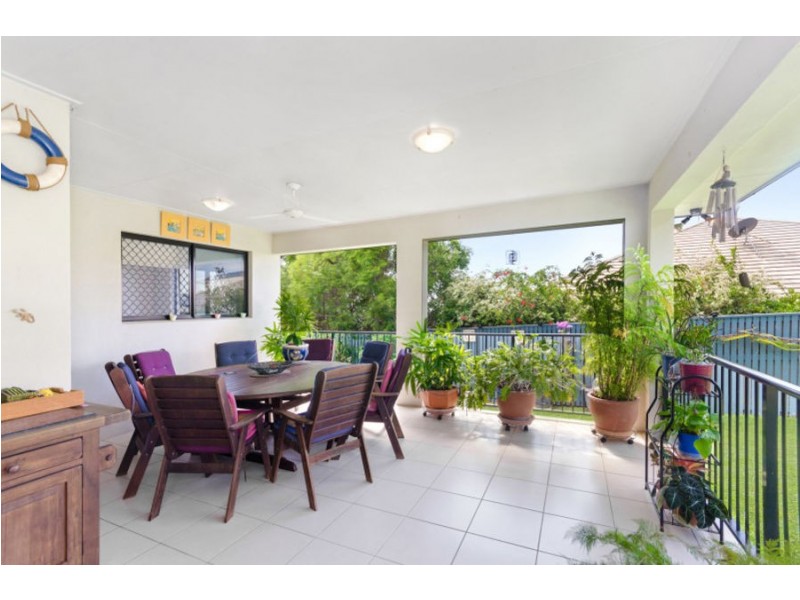 5 Platypus Street, Bushland Beach QLD 4818