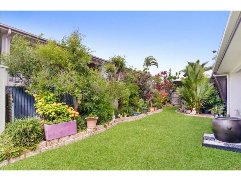 5 Platypus Street, Bushland Beach QLD 4818