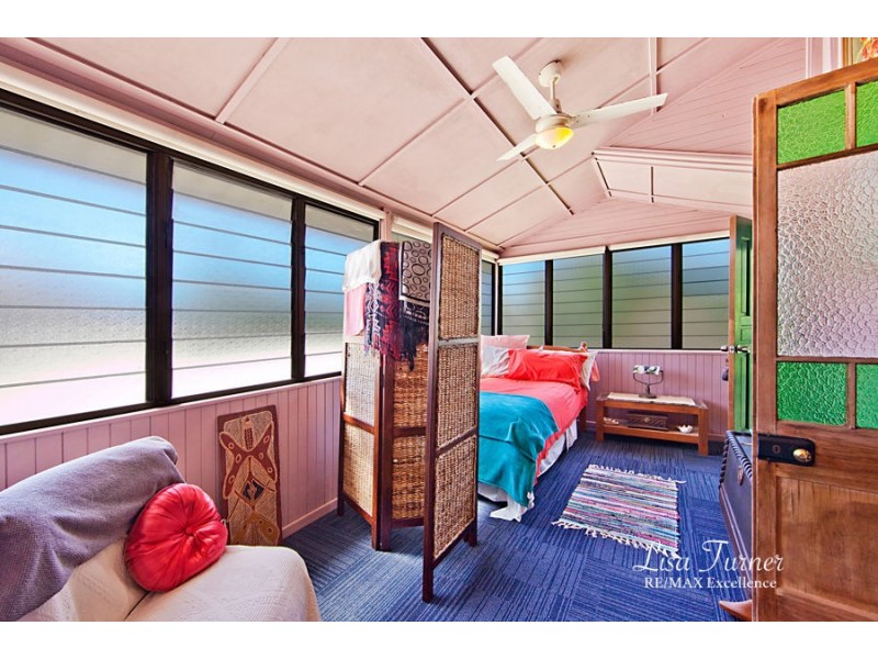 40 Twelfth Avenue, Railway Estate QLD 4810