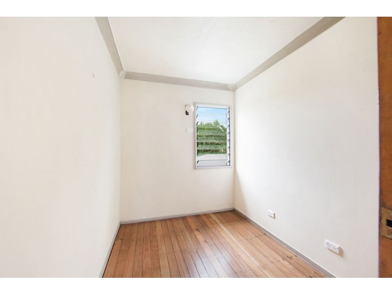 37 Tamarind Street, Kirwan QLD 4817