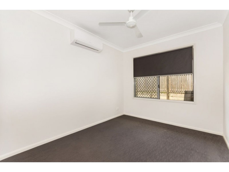 1 Yanooa Court, Bushland Beach QLD 4818