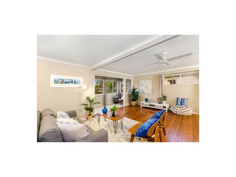 27 Bultarra Crescent, Kirwan QLD 4817