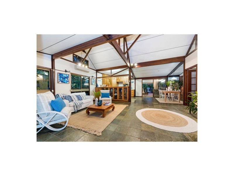 48 The Esplanade, Toolakea QLD 4818