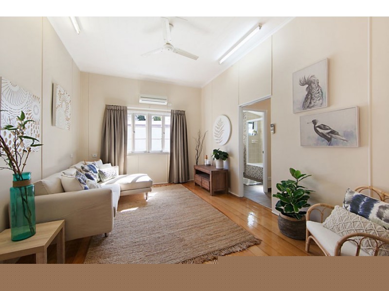 39 Warburton Street, North Ward QLD 4810