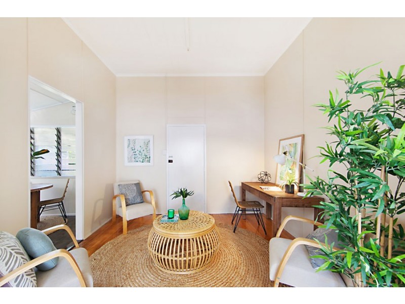 39 Warburton Street, North Ward QLD 4810