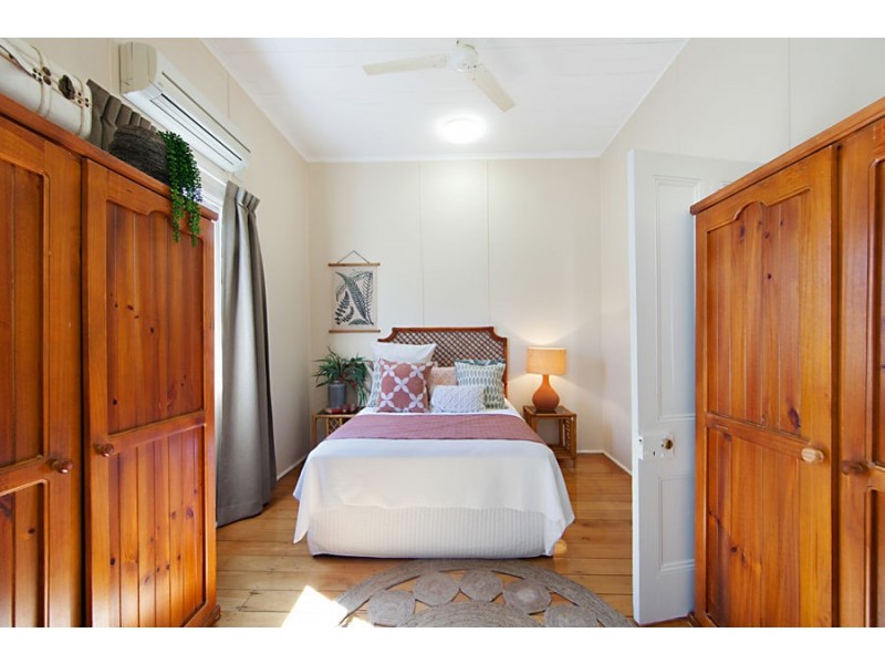 39 Warburton Street, North Ward QLD 4810