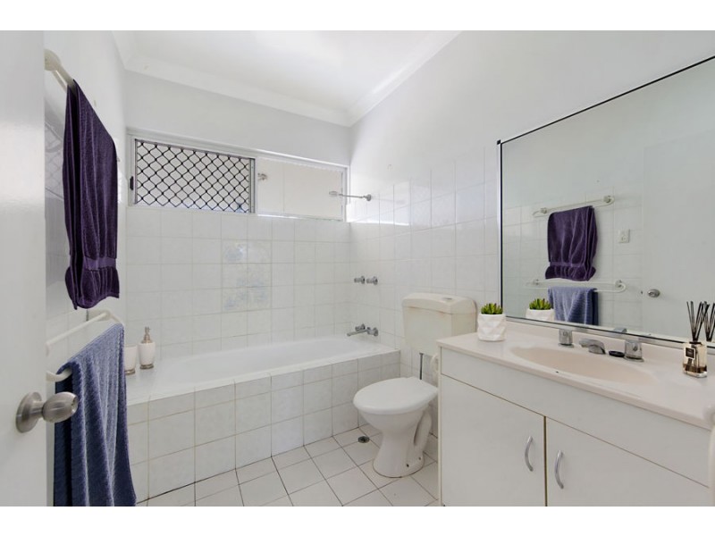 12 Winifred Street, Mundingburra QLD 4812