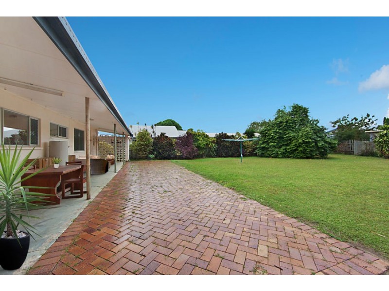 12 Winifred Street, Mundingburra QLD 4812