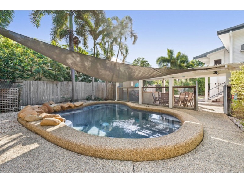 31 Park Street, Pimlico QLD 4812