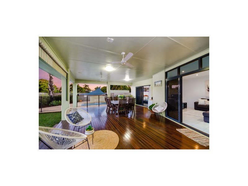 27 Riviera Circuit, Kirwan QLD 4817