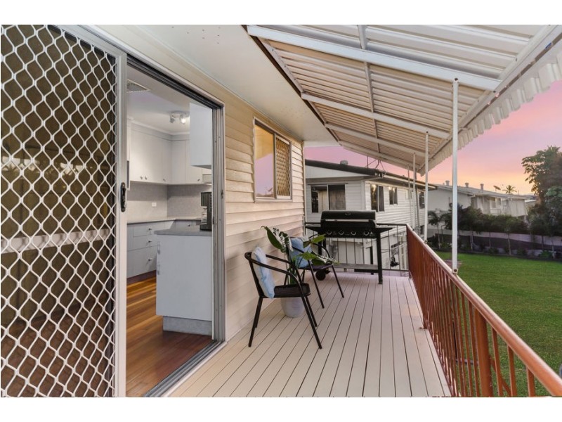 6 Hicks Street, Kirwan QLD 4817
