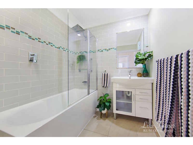 24 McAlister Street, Oonoonba QLD 4811