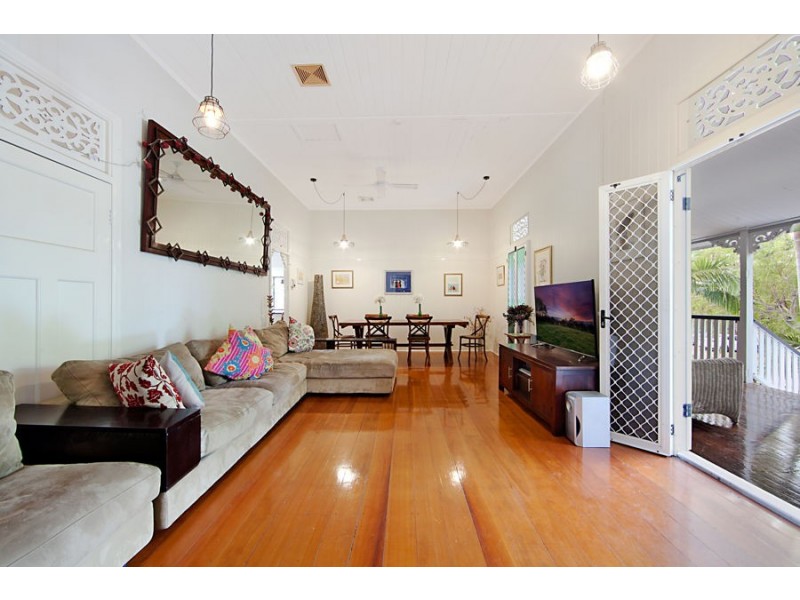 16 Nelson Street, South Townsville QLD 4810