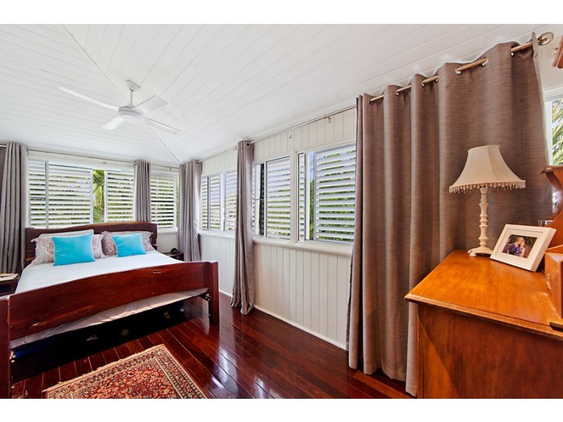 16 Nelson Street, South Townsville QLD 4810