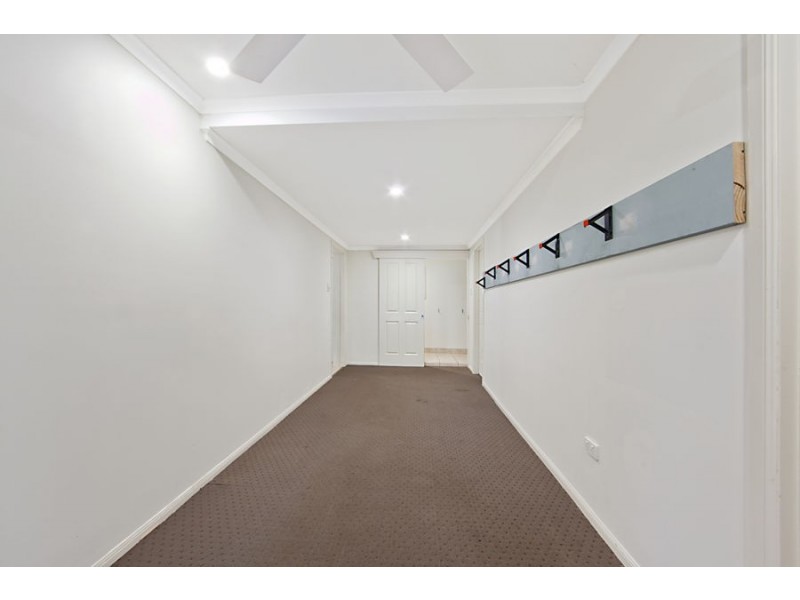 16 Nelson Street, South Townsville QLD 4810