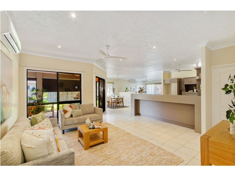 3 Heliconia Court, Mount Louisa QLD 4814