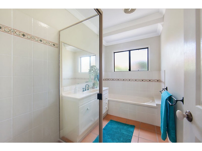 7 Woodbine Drive, Annandale QLD 4814