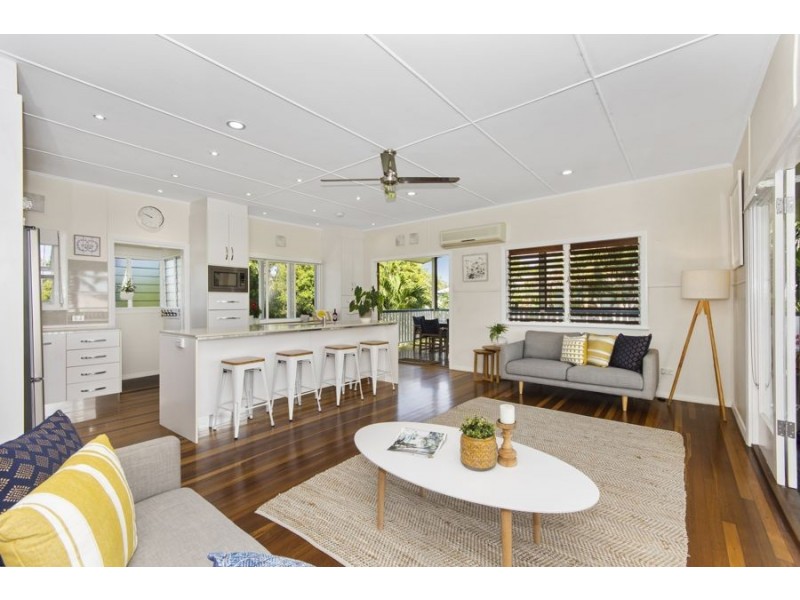 2 Comerford Crescent, Belgian Gardens QLD 4810