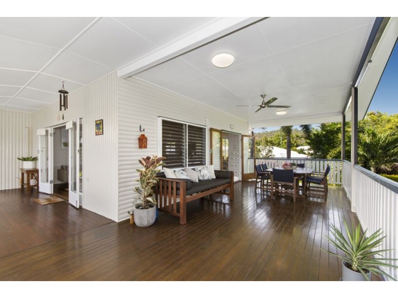 2 Comerford Crescent, Belgian Gardens QLD 4810