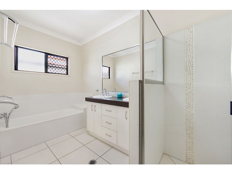 17 Therese Court, Alice River QLD 4817