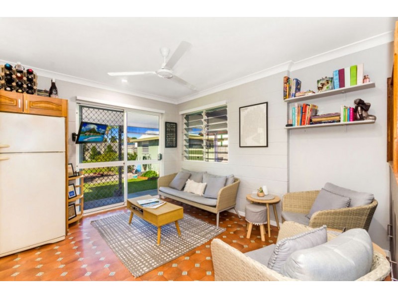 23 Kelly Street, Mundingburra QLD 4812