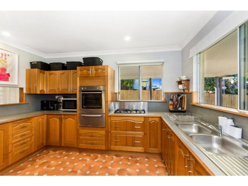 23 Kelly Street, Mundingburra QLD 4812