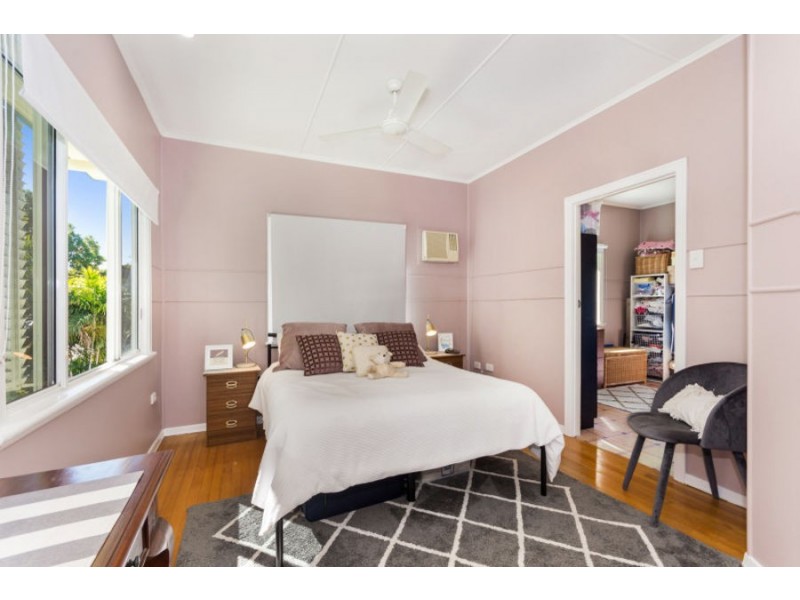 23 Kelly Street, Mundingburra QLD 4812